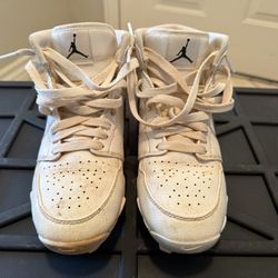 Nike Air Jordan 1 Retro Cleats ( 3.5y ) 