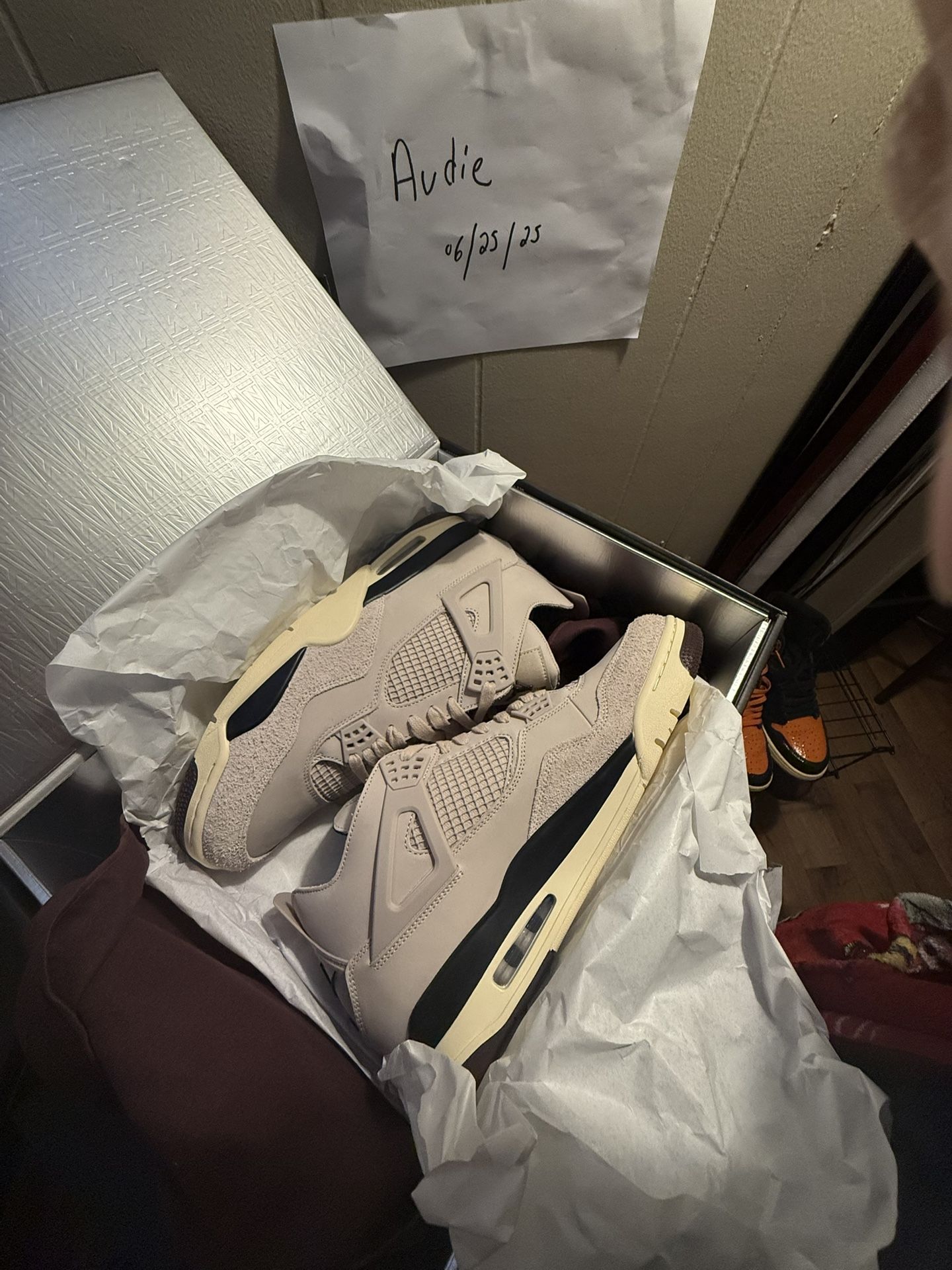 Size 13 Retro 4s