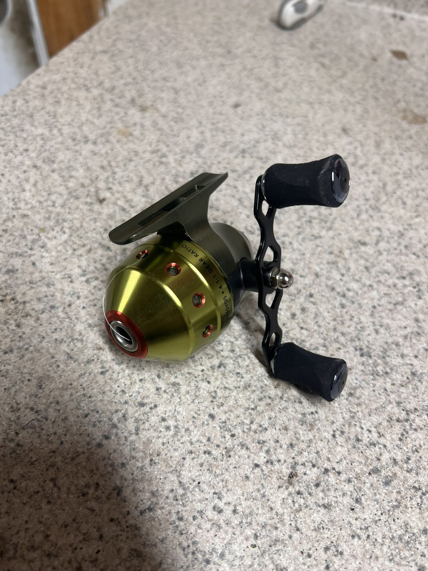 Fishing Reel
