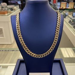 Chain Cubanlink 14mm 10k Gold  24 Inch 