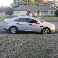 2013 Ford Taurus