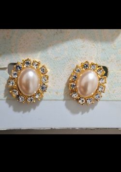Peirced Vintage Gold tone Earrings with an Oval Cream Faux Pearl surrounded by Clear Crystal Rhinestones