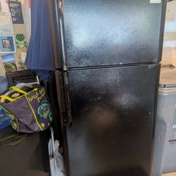 Frigidaire refrigerator