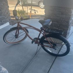 Huffy Beach Cruiser With Accessories 