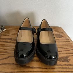 Black platform Mary Jane’s shoes women size 8