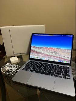 MacBook Air M4 Base Model