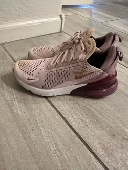 Wonans Nikes