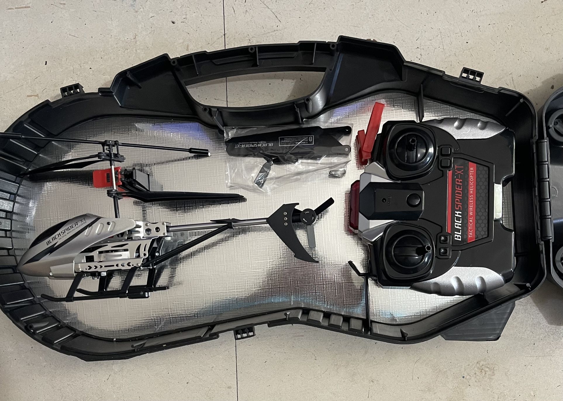 Black New!Spider-XT -Tactical Wireless Helicopter 🚁 New!$15