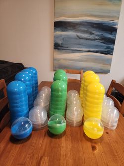 NEW Group of 100 Blue/Green/ Yellow W/ Clear Gacha Balls Large 4 Inch Oversized $20 Total (SE San Diego)
