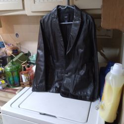 Mens Leather Coat Medium  Worn Once