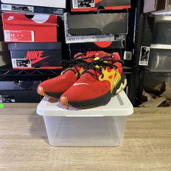 NIKE REACT PRESTO “CHILE RED” • LIKE NEW