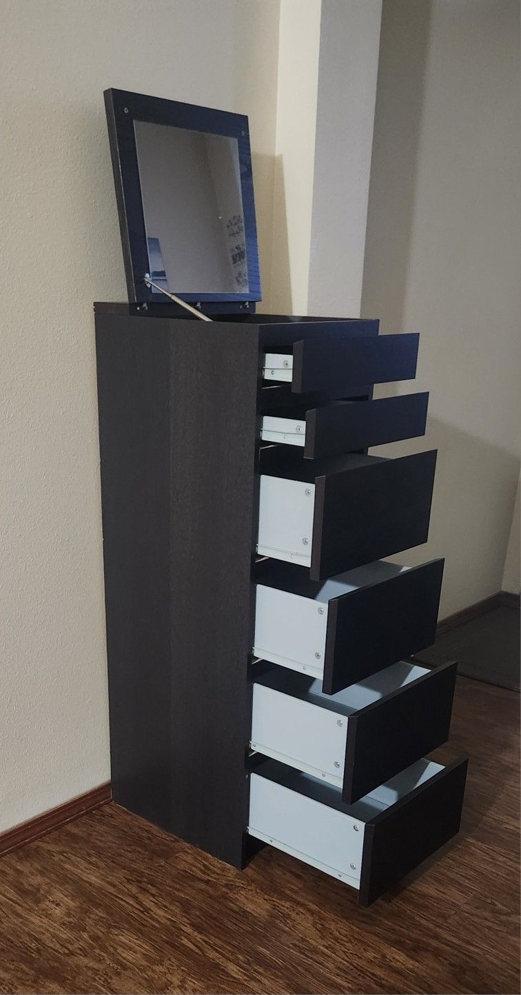Ikea Malm 6- Drawer Chest / Dresser with Mirror Top