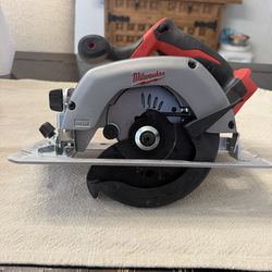 Milwaukee M18 18V Lithium-Ion Cordless 6-1/2 in. Circular Saw (Tool-Only) $ 85 BRAND NEW PRICE IS FIRM