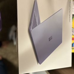 Microsoft Surface Laptop Go2