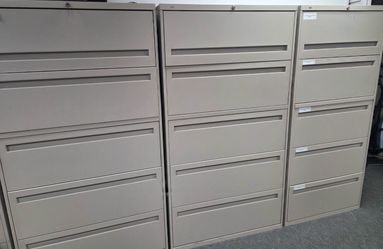 4 Hon Commercial Filing Cabinets