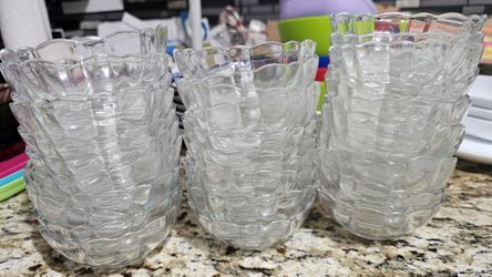 33 Small Glass Bowls 