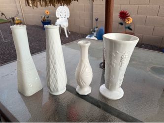 Vintage milk glass vases