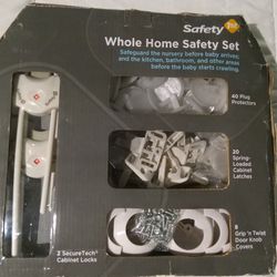 BABY PROOFING!!! Brand New Safety 1st Home Safety Set