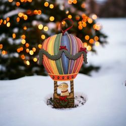 BRAND NEW NEVER USED
Hand painted Wooden Ornament