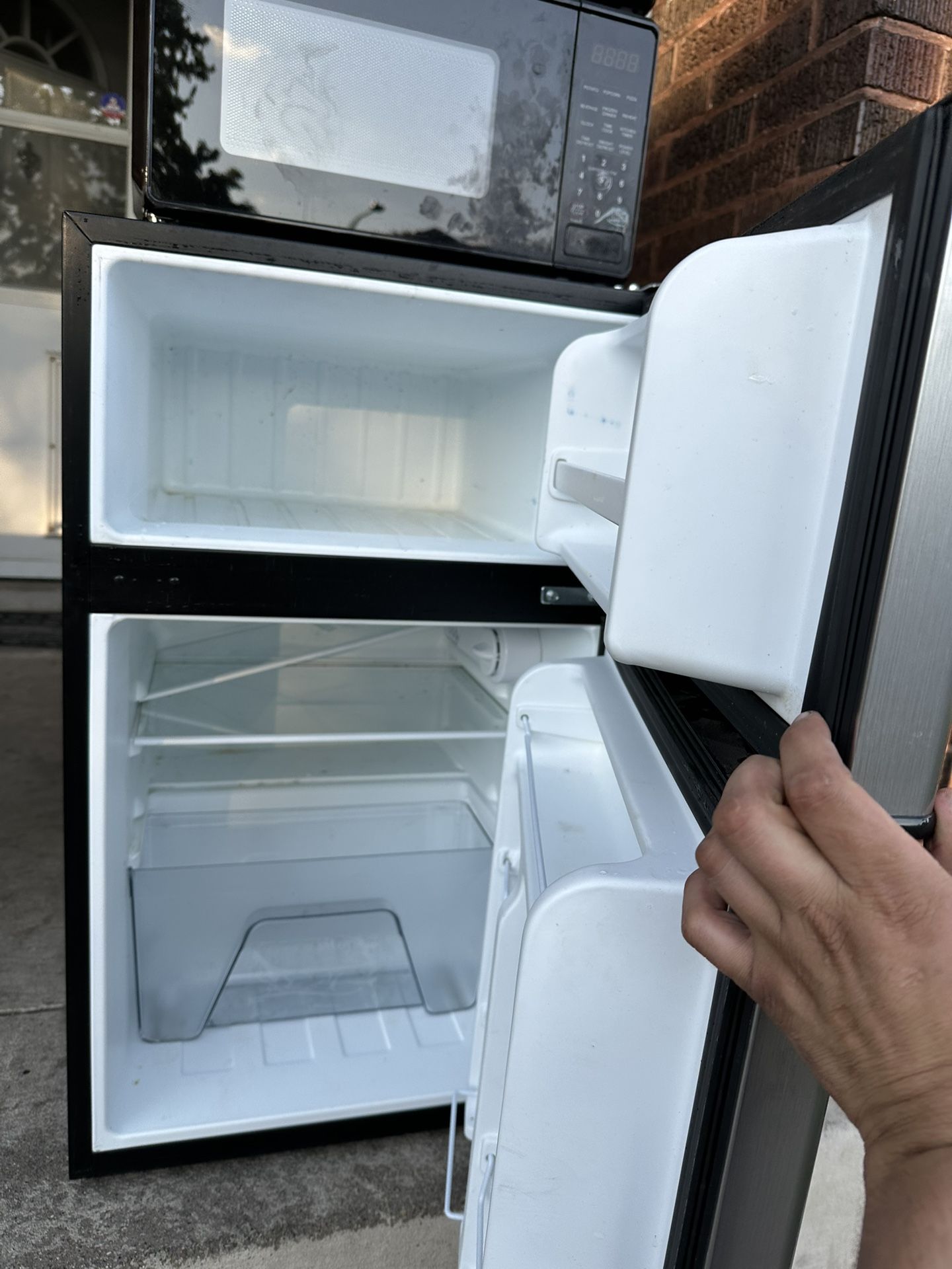 Mini Fridge