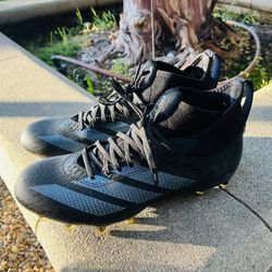 Men’s Adidas Football Cleats (Size 11)
