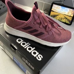 Adidas Womens Size 6 1/2