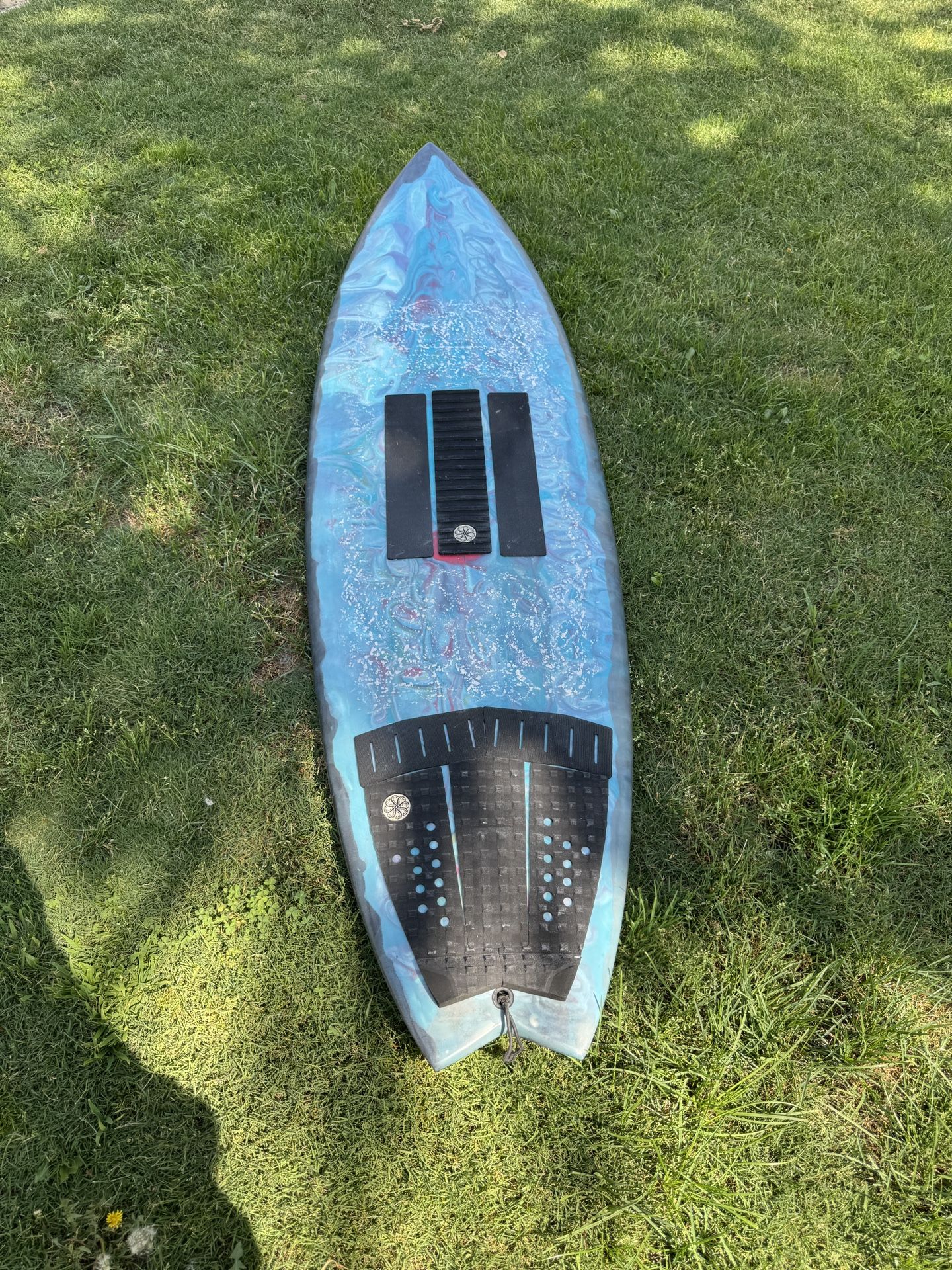 5ā9 Epoxy Surfboard