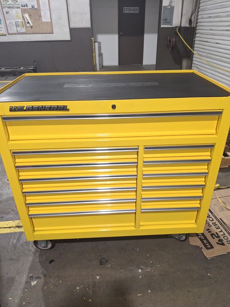 44×22 US GENERAL SERIES 2 TOOL BOX