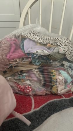 Free baby girl clothes size 12months to 18/24 months