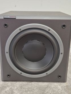 Subwoofer: Dynaudio BM9 200w Studio Quality
