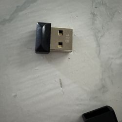 USB Flash 1 TB 