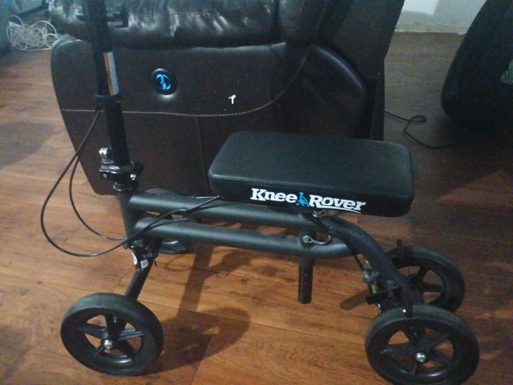 Knee Rover 50 Dlrs