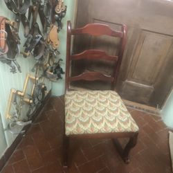  Vintage Rocking Chair