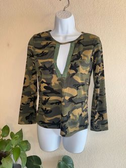 Camouflage blouse NWOT