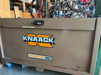 Knaack Box Monster 1010
