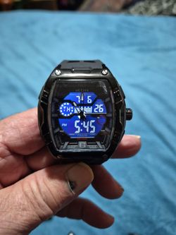 INVICTA ACTIVE
