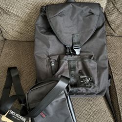 Back Pack / True Religion / Shoulder Bag 