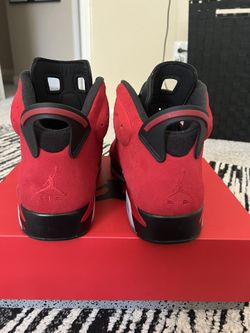 Size 10 Toro Bravo 6s