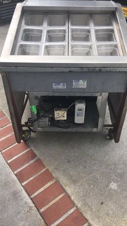 Commercial cooler