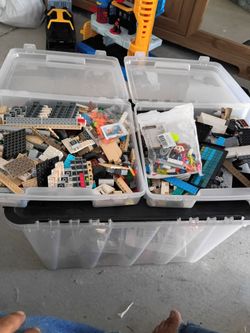 Legos not figures there $ 25