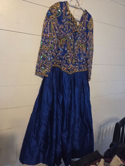 Vintage  Victoria Royal Ltd Blue Crystal Sequin  Gown Dress

Size 16
$100
Pick up Mesa Higley and University