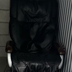 Recliner full body massage chair