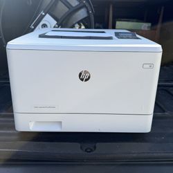 HP Color LaserJet Pro M454dn