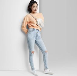 Women’s Super High Rise Jeans
