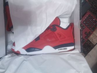 Jordan 4 fiba size 11