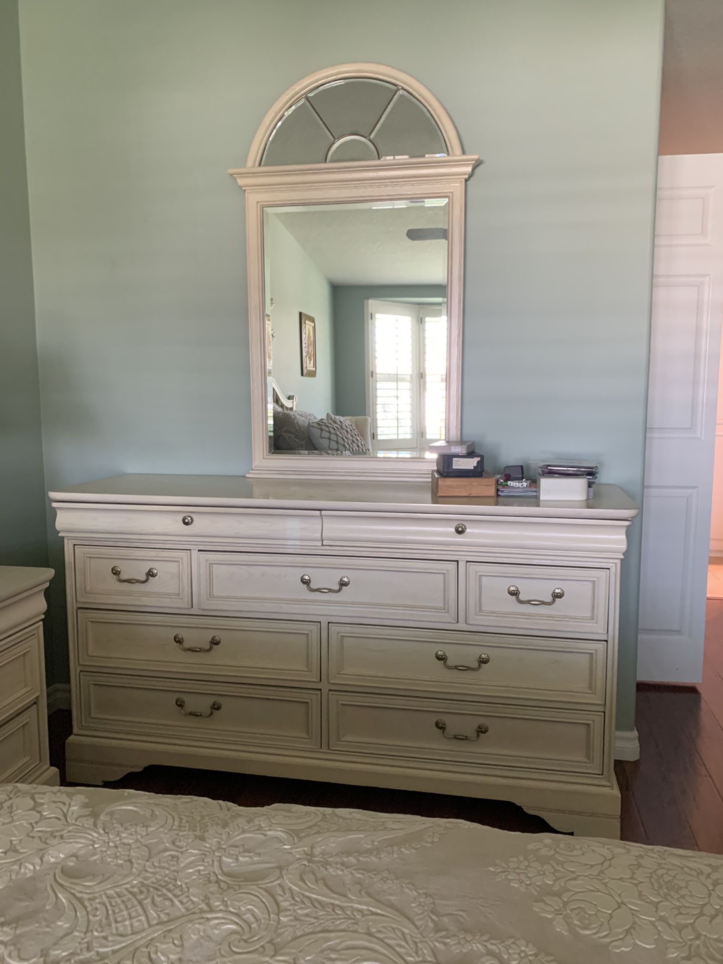 Beautiful Wood Dresser and Mirror