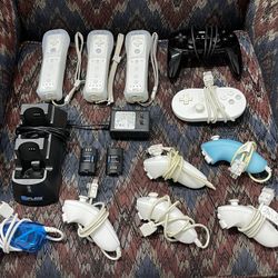 Nintendo Wii Controllers (Prices in Description)