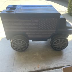C3 Cooler motorized ice chest