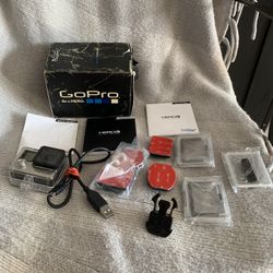 GoPro Hero 4 cam and accessories