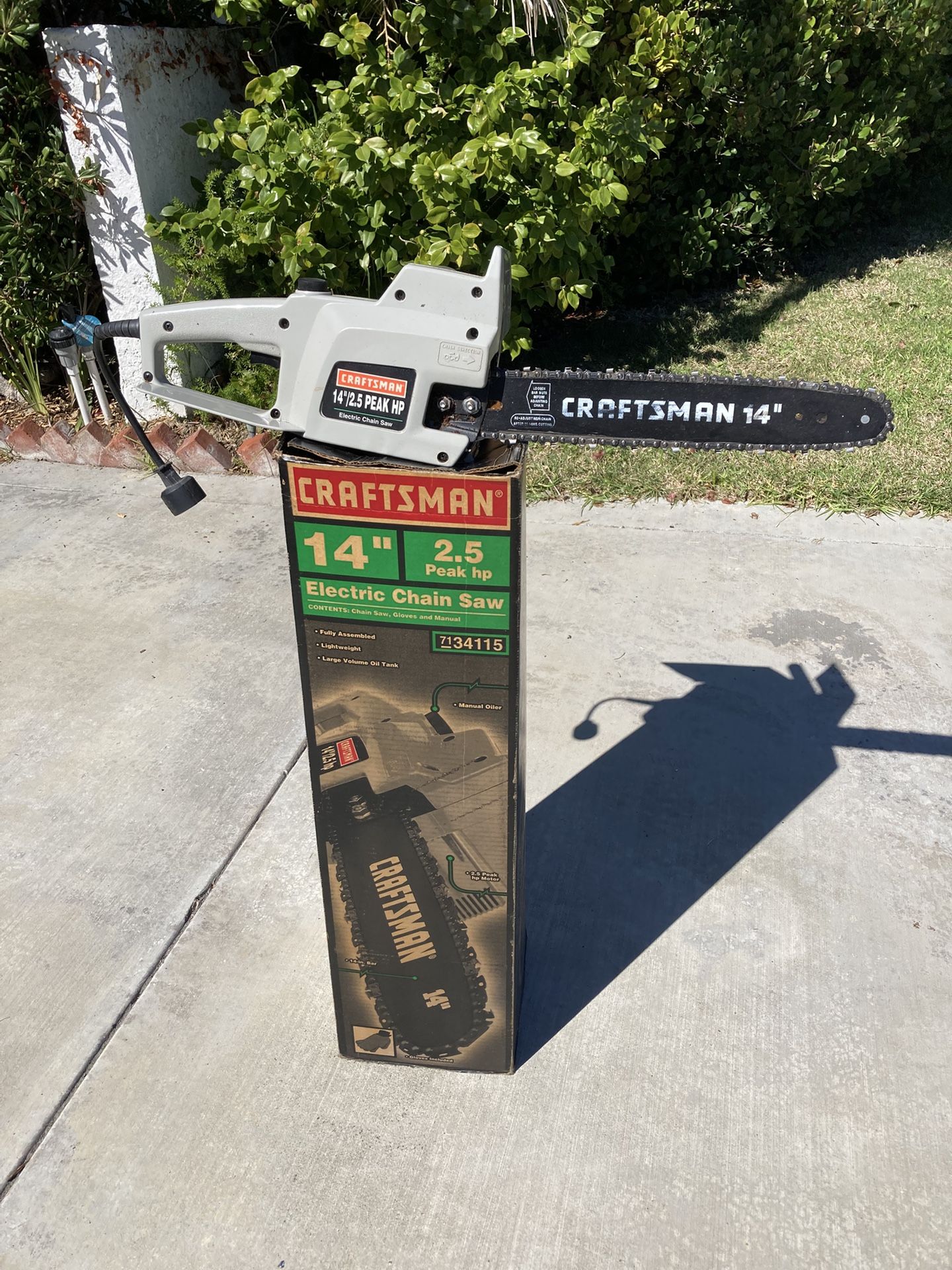 Craftsman 14” Chainsaw 
